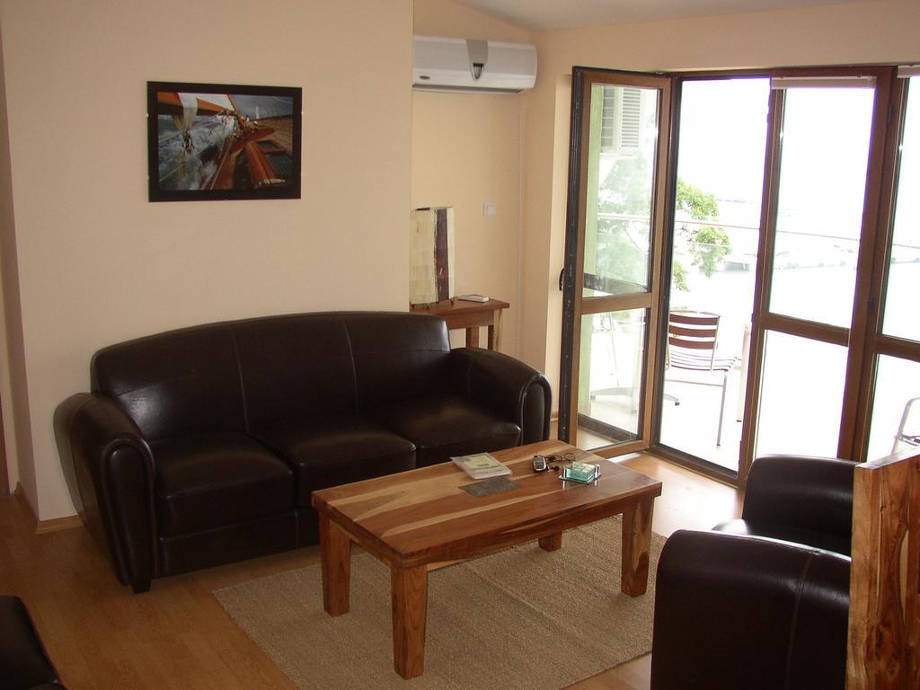 Balchik English House المظهر الخارجي الصورة