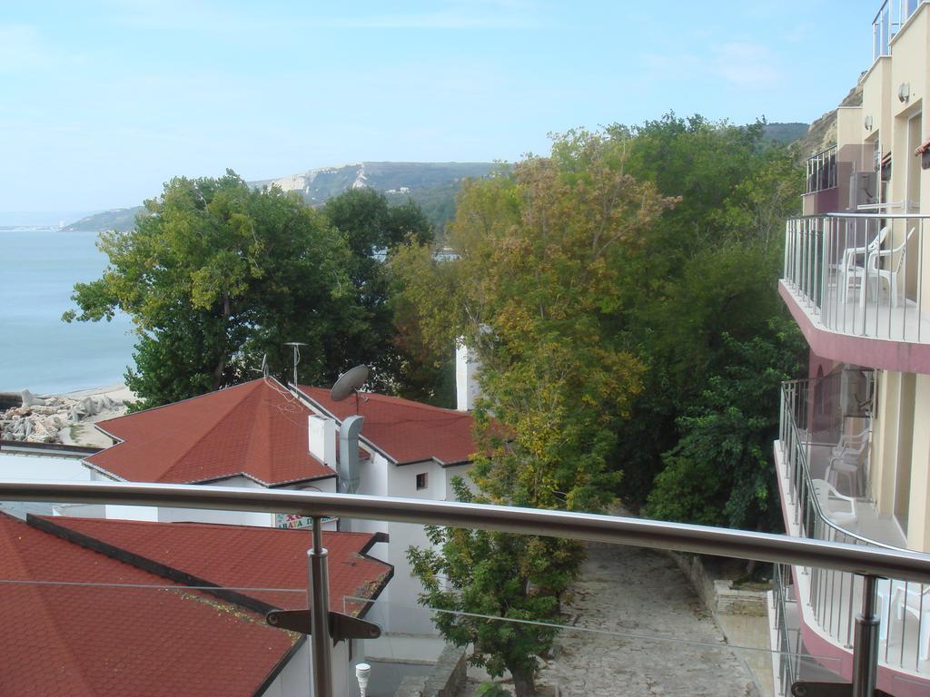 Balchik English House المظهر الخارجي الصورة